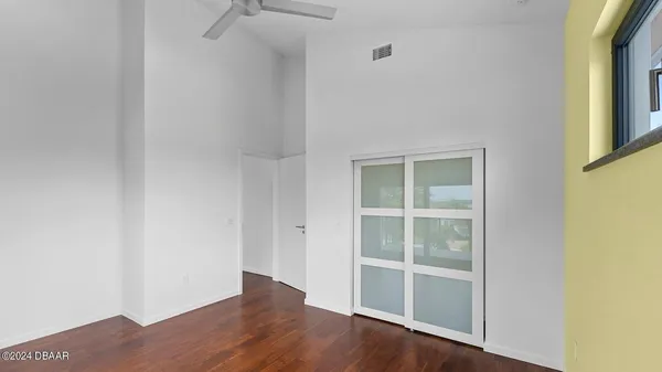 $5,500 | 3001 John Anderson Drive, Ormond Beach, FL 32176