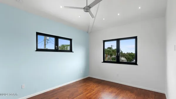 $5,500 | 3001 John Anderson Drive, Ormond Beach, FL 32176