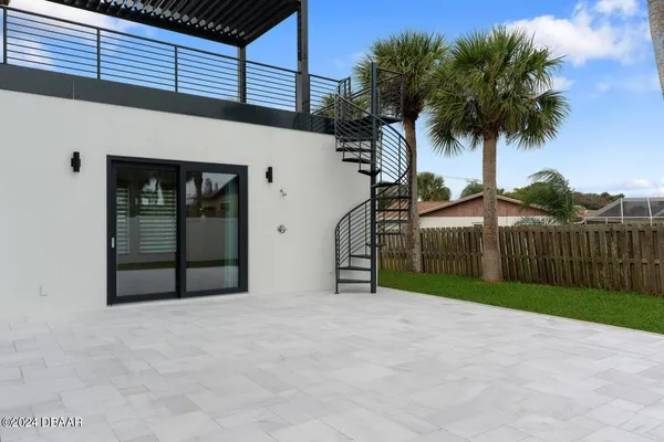 $5,500 | 3001 John Anderson Drive, Ormond Beach, FL 32176