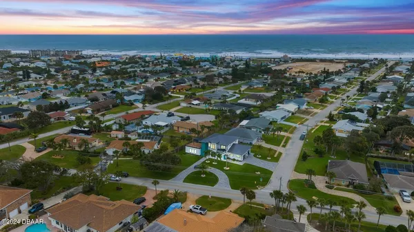 $5,500 | 3001 John Anderson Drive, Ormond Beach, FL 32176