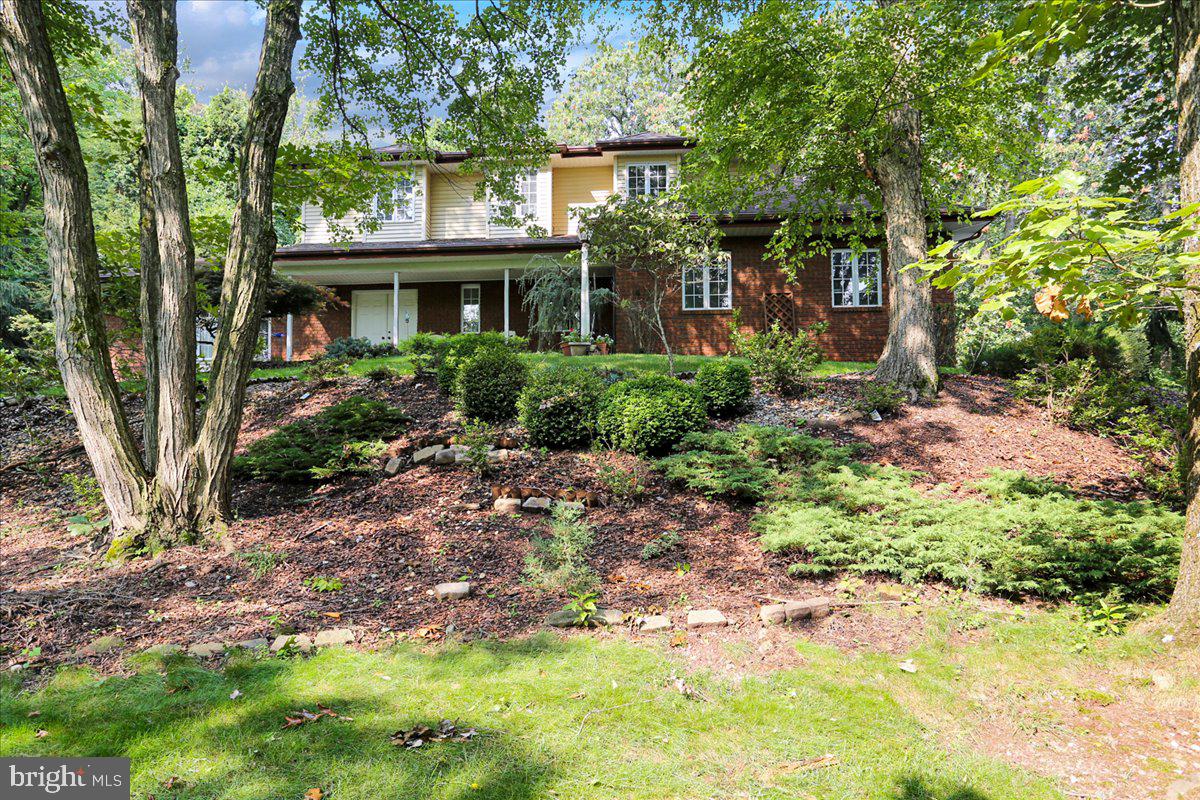 16 Fawn Drive Reading, PA 19607 - Photo 1 of 34 Gallery Image 1