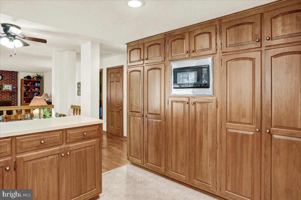 16 Fawn Drive Reading, PA 19607 - Photo 11 of 34 Gallery Image 11