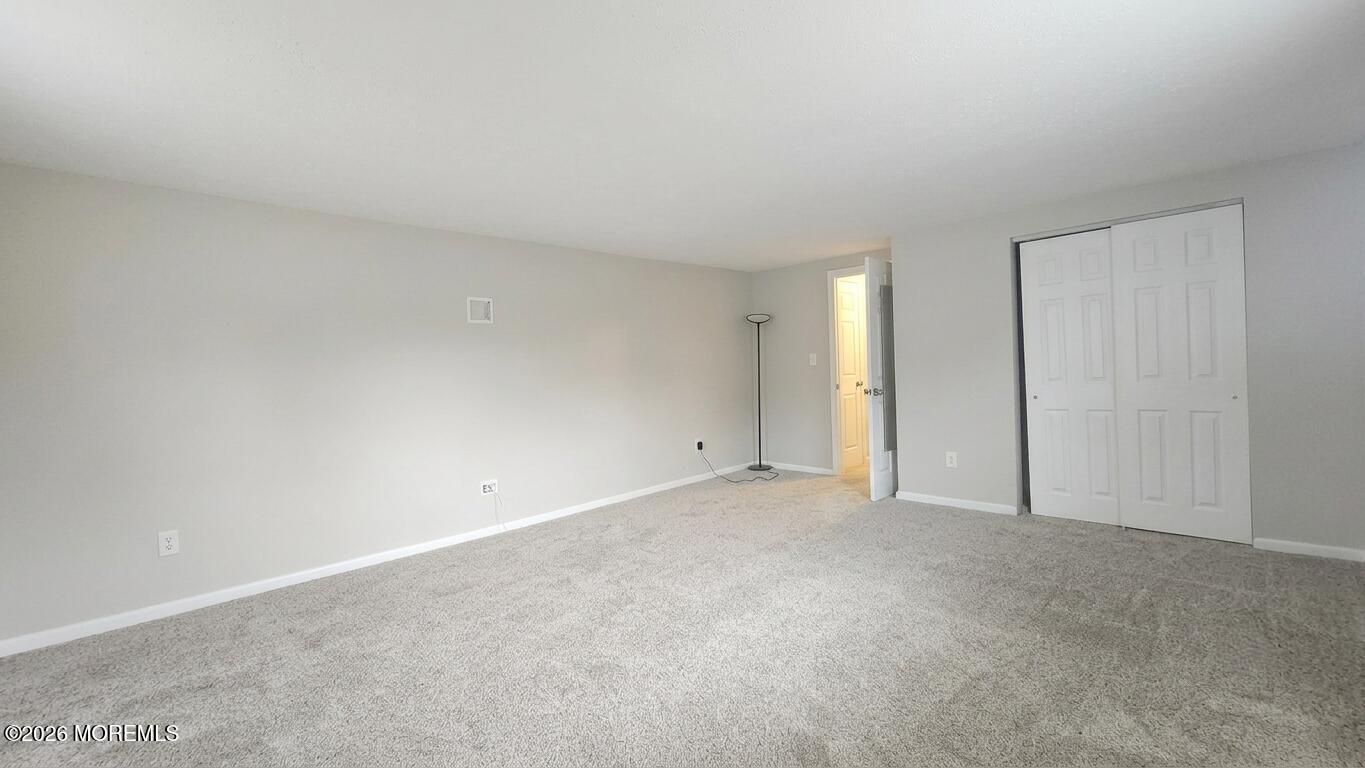 1032 Valley Stream Road Toms River, NJ 08753 - Photo 9 of 22 Gemini_Generated_Image_7u4ymq7u4ymq7u4y