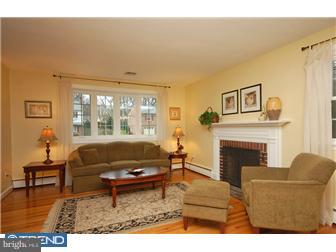 310 Spencer Road Devon, PA 19333 - Photo 2 of 11 Living Room