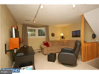 310 Spencer Road Devon, PA 19333 - Photo 6 of 11 Family Room