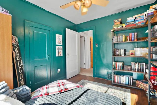 $279,900 | 7308 34th Avenue, Kenosha, WI 53142