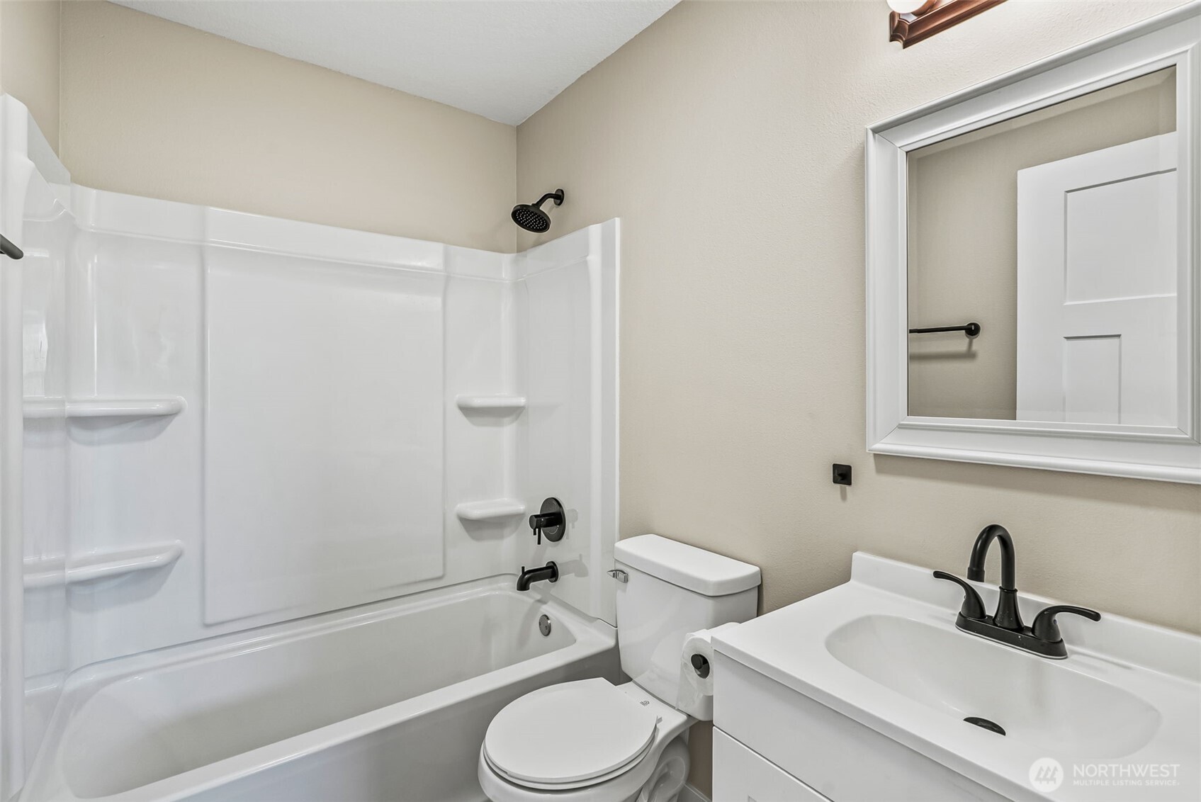 358 Cypress Street Longview, WA 98632 - Photo 16 of 25