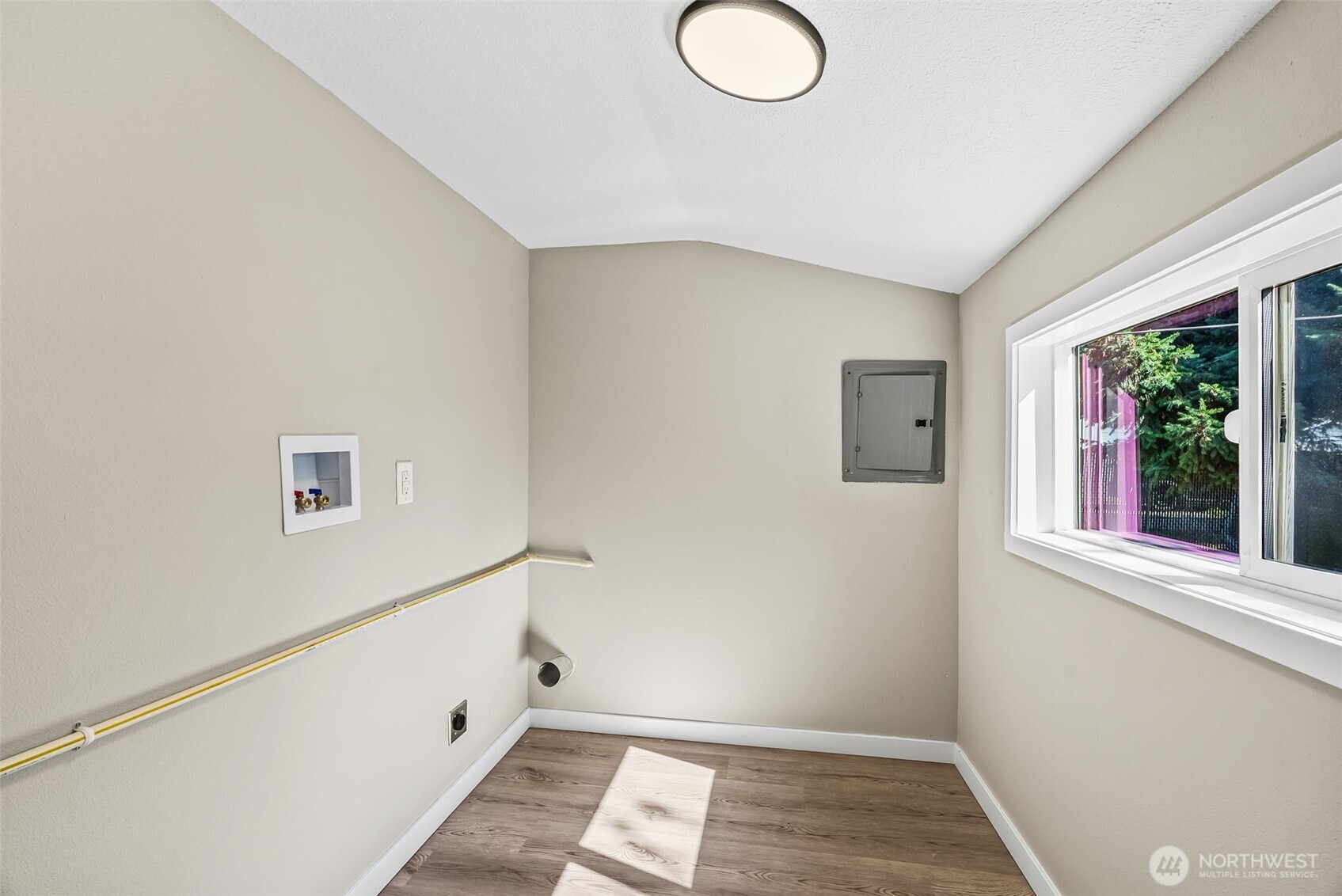 358 Cypress Street Longview, WA 98632 - Photo 18 of 25