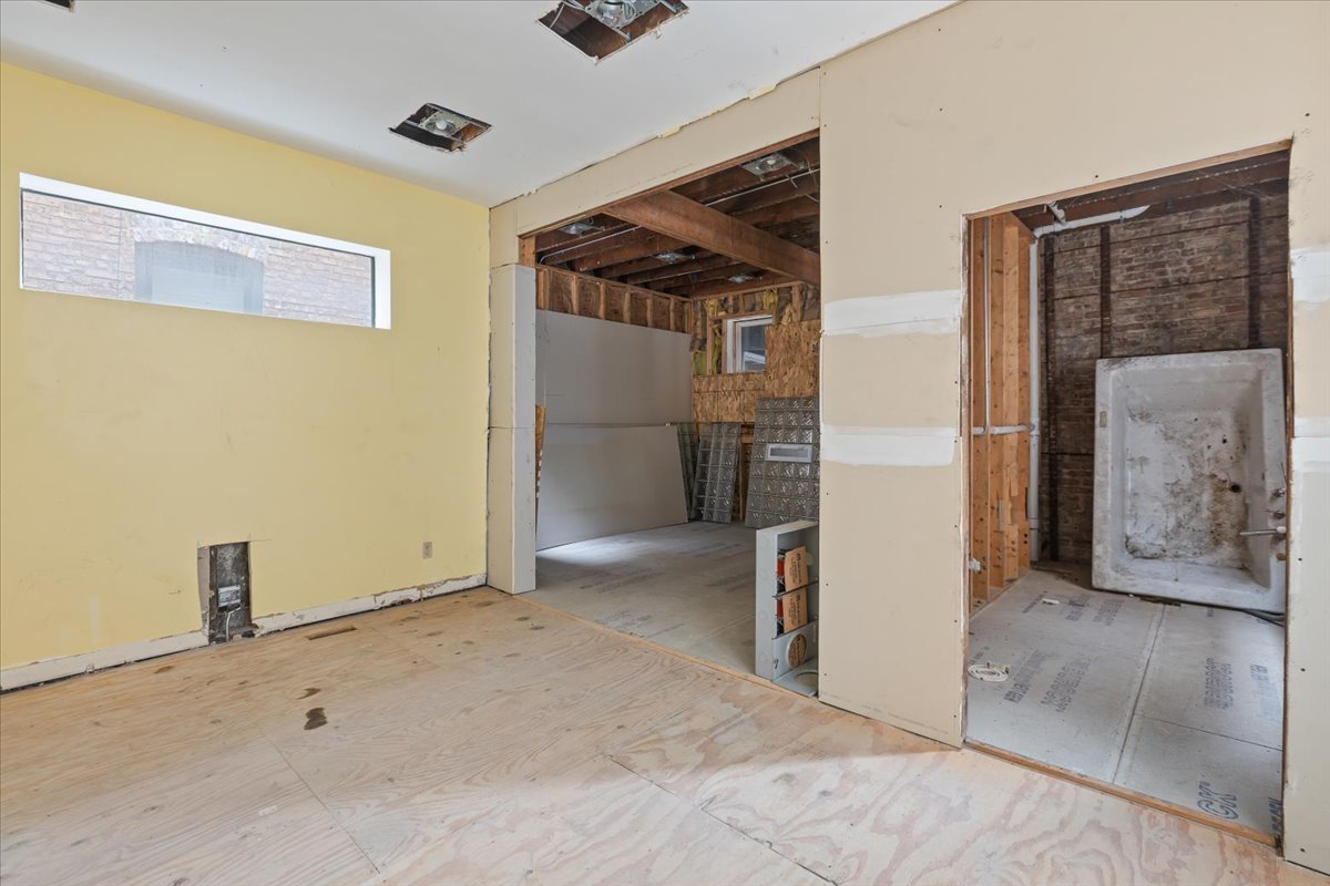 6351 South Drexel Avenue Chicago, IL 60637 - Photo 11 of 31