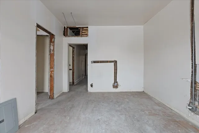 $299,000 | 6351 South Drexel Avenue, Chicago, IL 60637