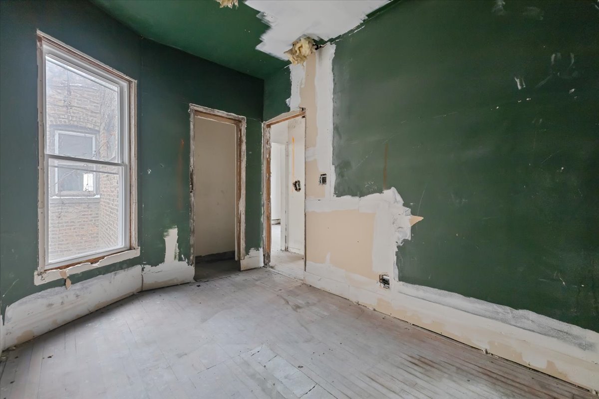 6351 South Drexel Avenue Chicago, IL 60637 - Photo 21 of 31