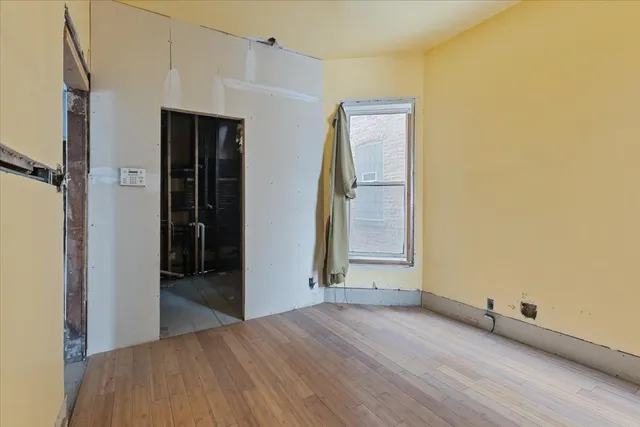 $299,000 | 6351 South Drexel Avenue, Chicago, IL 60637