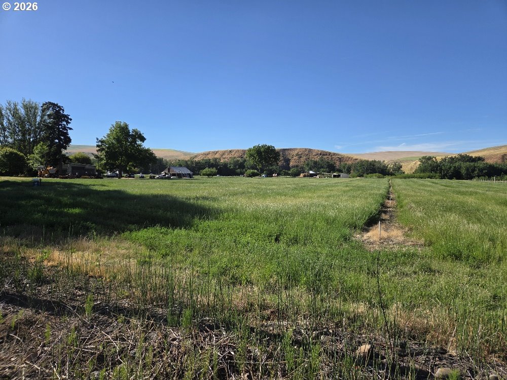 54884 Day Road Milton Freewater, OR 97862 - Photo 17 of 25
