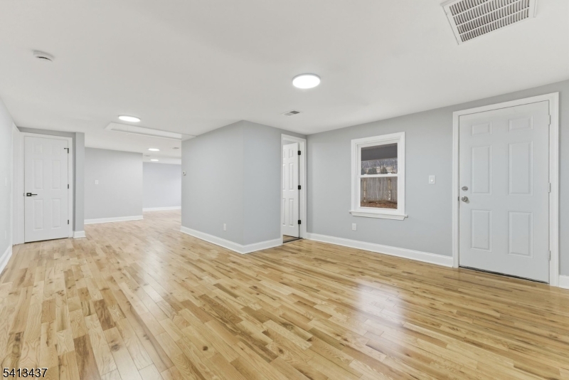 1821 Belvidere Road Phillipsburg, NJ 08865 - Photo 14 of 36