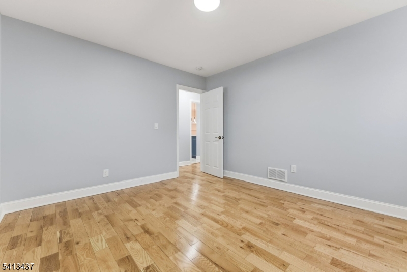 1821 Belvidere Road Phillipsburg, NJ 08865 - Photo 23 of 36