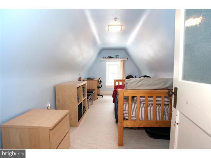 1640 Bernville Road Reading, PA 19601 - Photo 22 of 25 Bedroom