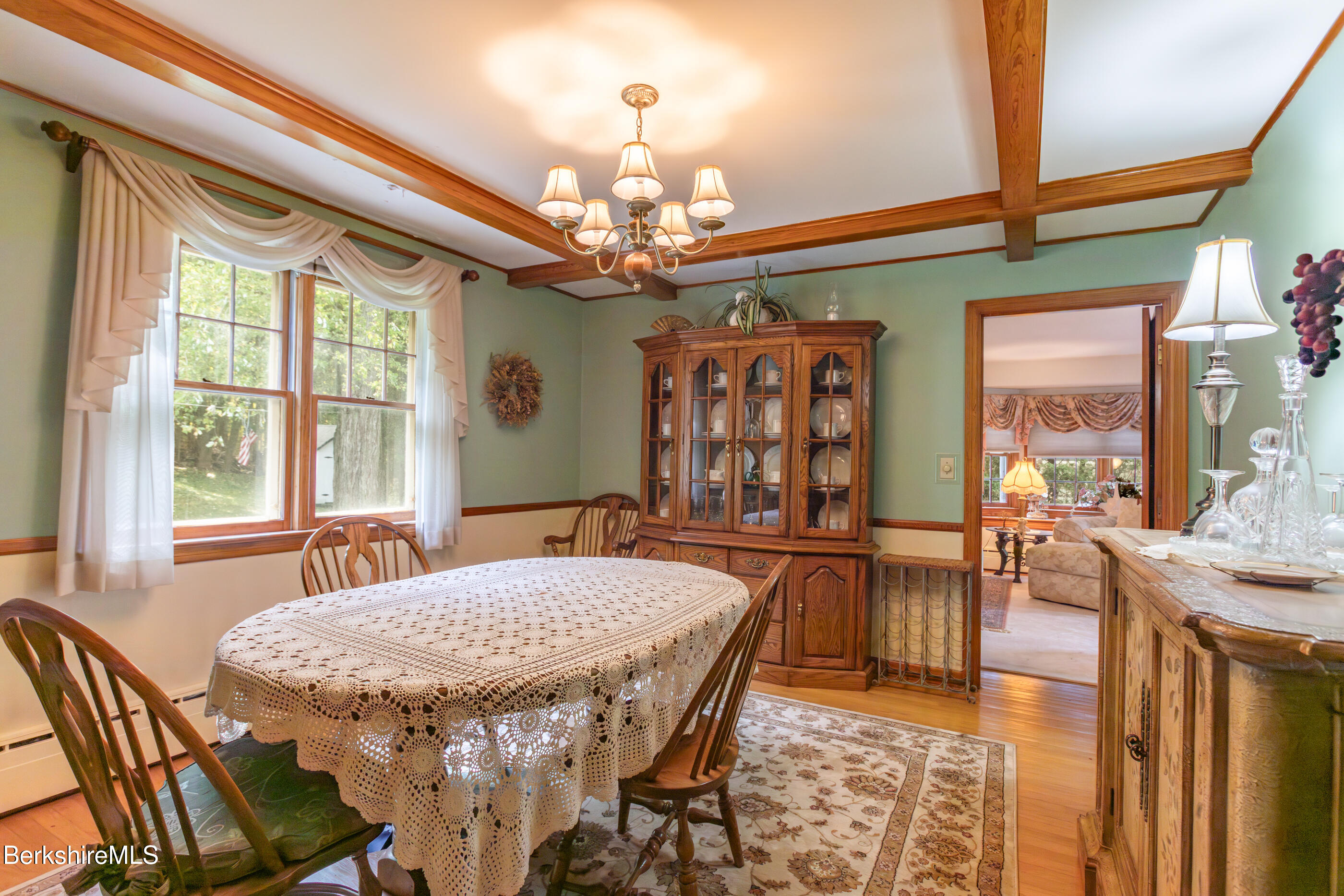 17 Morningside Avenue Adams, MA 01220 - Photo 12 of 39 Dining room