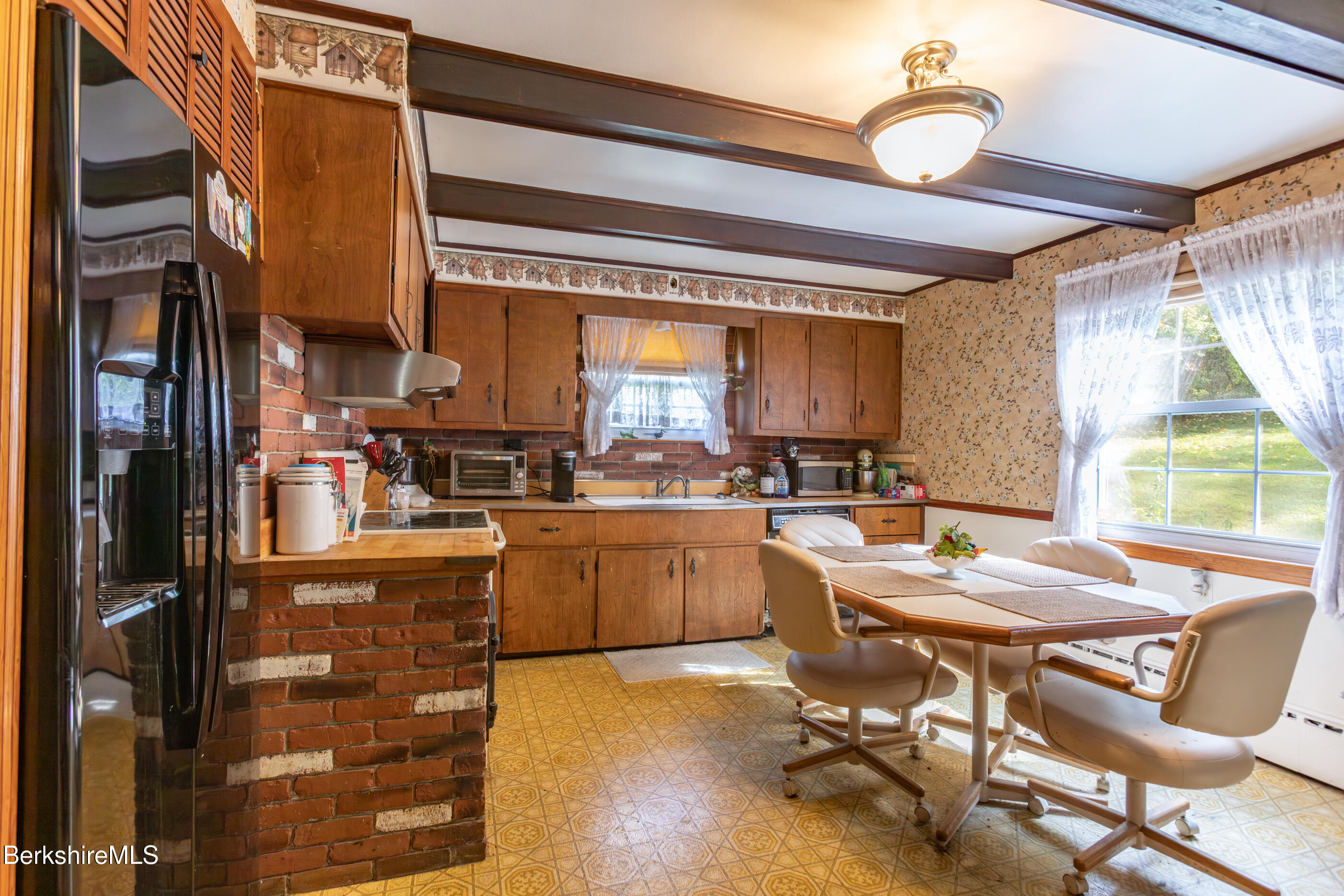 17 Morningside Avenue Adams, MA 01220 - Photo 13 of 39 Kitchen