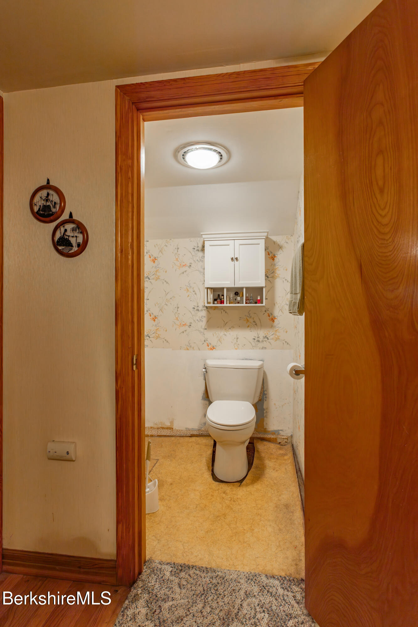 17 Morningside Avenue Adams, MA 01220 - Photo 24 of 39 Half bathroom-Second floor