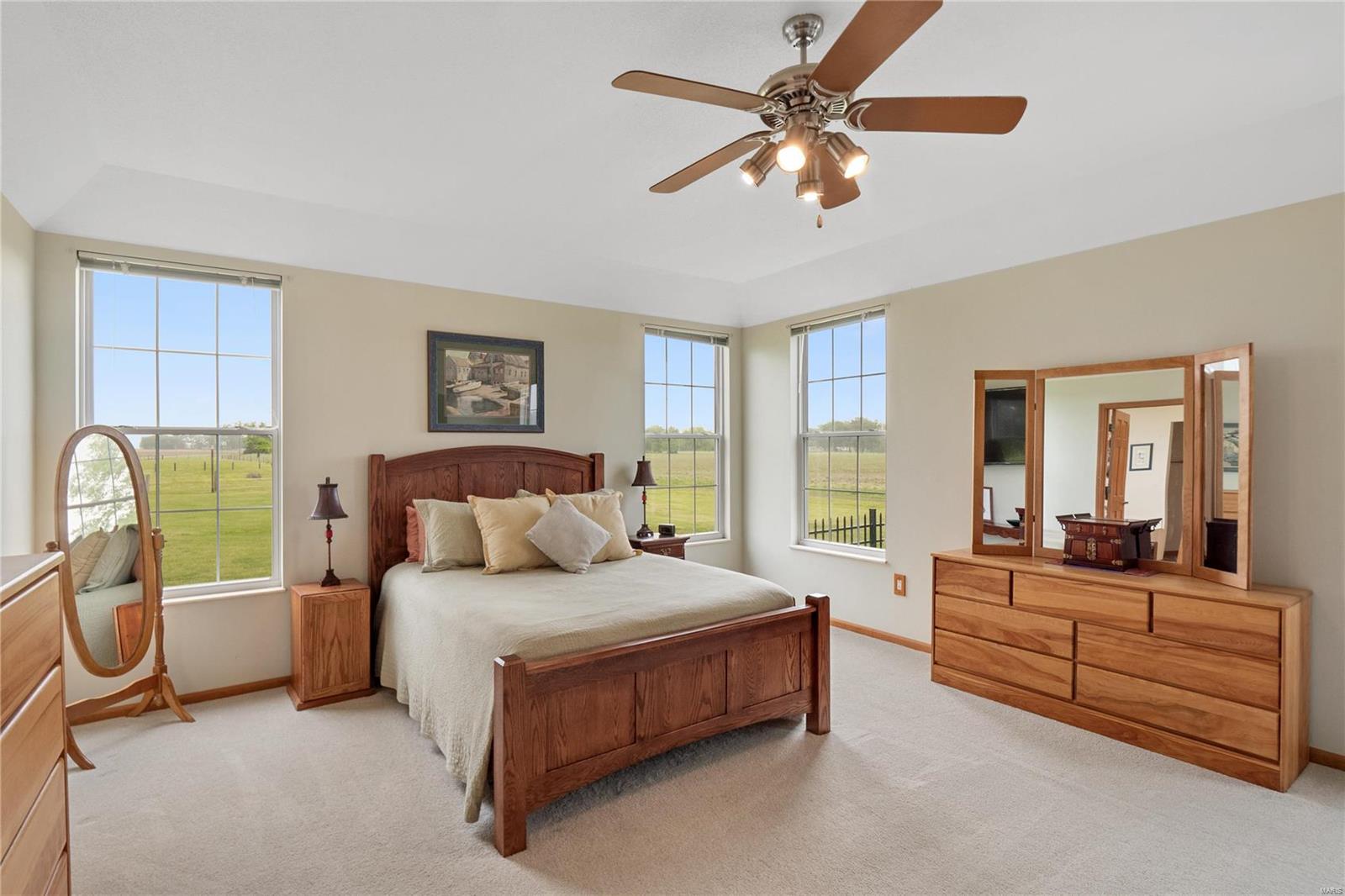 4936 State Rte 4 Mascoutah, IL 62258 - Photo 10 of 30