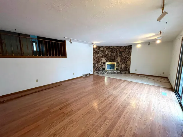 $329,950 | 5309 Portsmouth Way, Madison, WI 53714