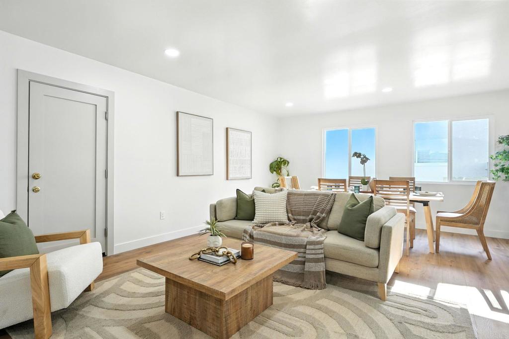 9058 Inverness Road Santee, CA 92071 - Photo 4 of 35