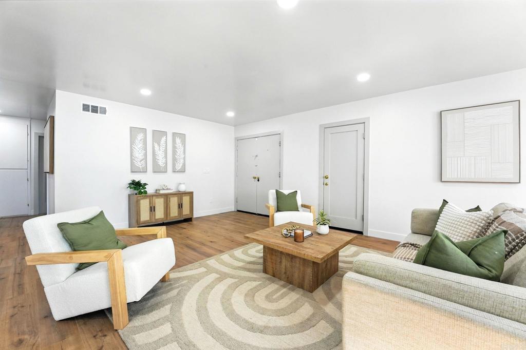 9058 Inverness Road Santee, CA 92071 - Photo 6 of 35