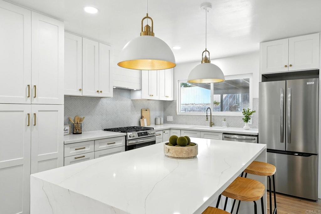 9058 Inverness Road Santee, CA 92071 - Photo 9 of 35