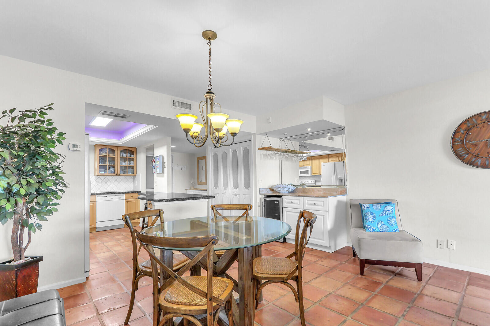 1025 Sugar Sands Boulevard, Unit 159 Singer Island, FL 33404 - Photo 14 of 33 13_Image13_mls