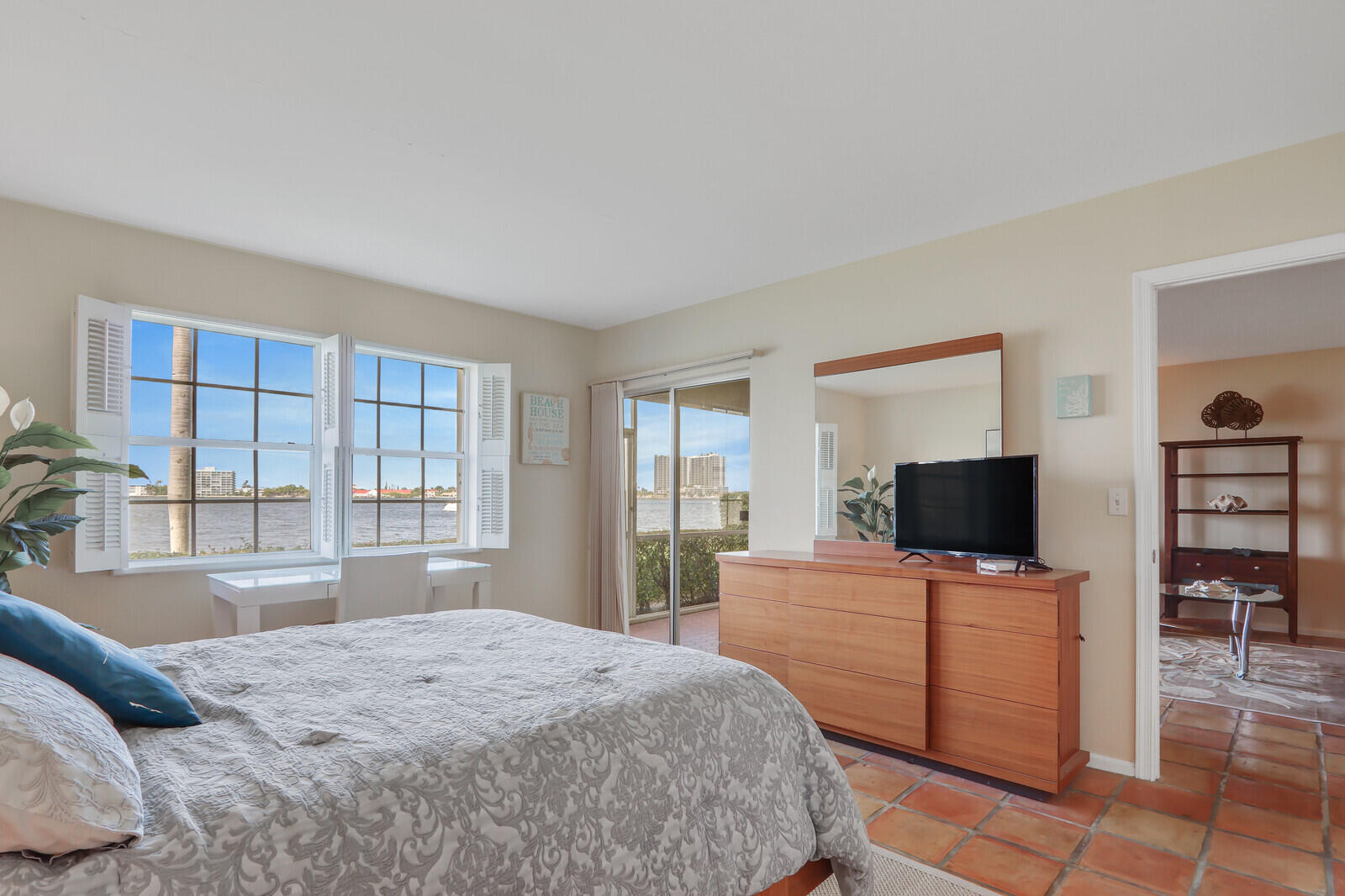 1025 Sugar Sands Boulevard, Unit 159 Singer Island, FL 33404 - Photo 22 of 33 21_Image21_mls