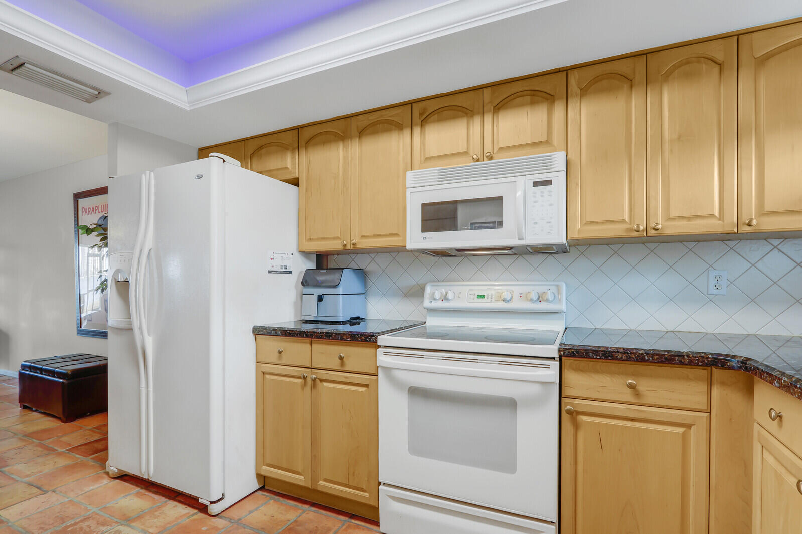 1025 Sugar Sands Boulevard, Unit 159 Singer Island, FL 33404 - Photo 5 of 33 04_Image4_mls