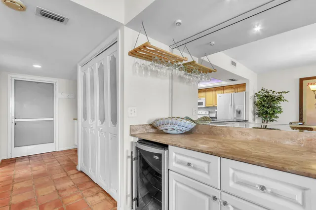 $4,200 | 1025 Sugar Sands Boulevard, Unit 159, Singer Island, FL 33404