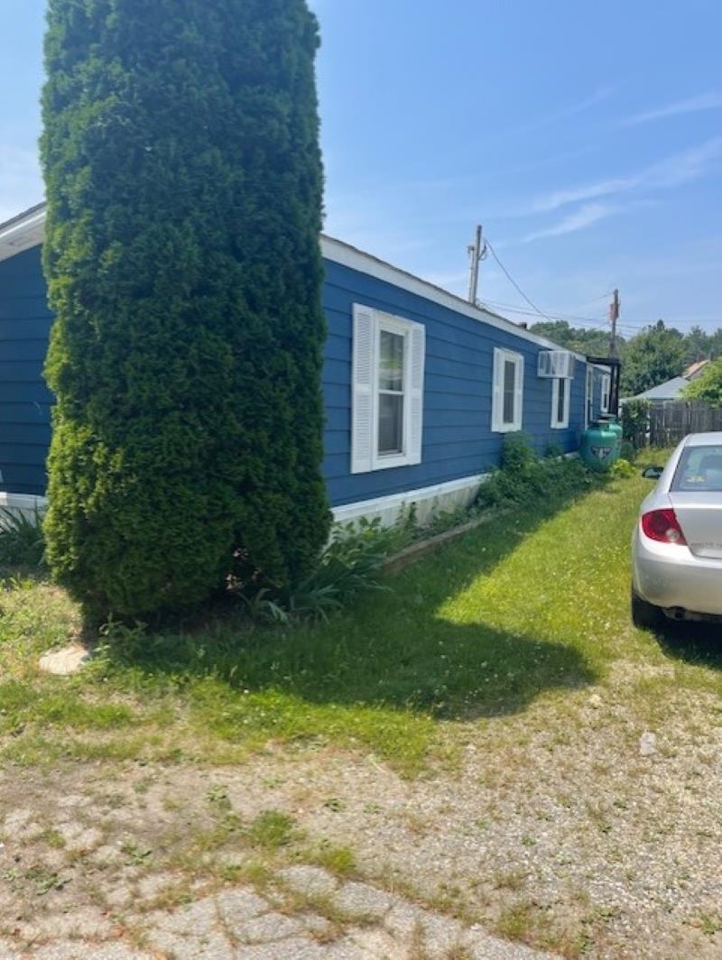 75 South Policy Street, Unit 62 Salem, NH 03079 - Photo 13 of 28