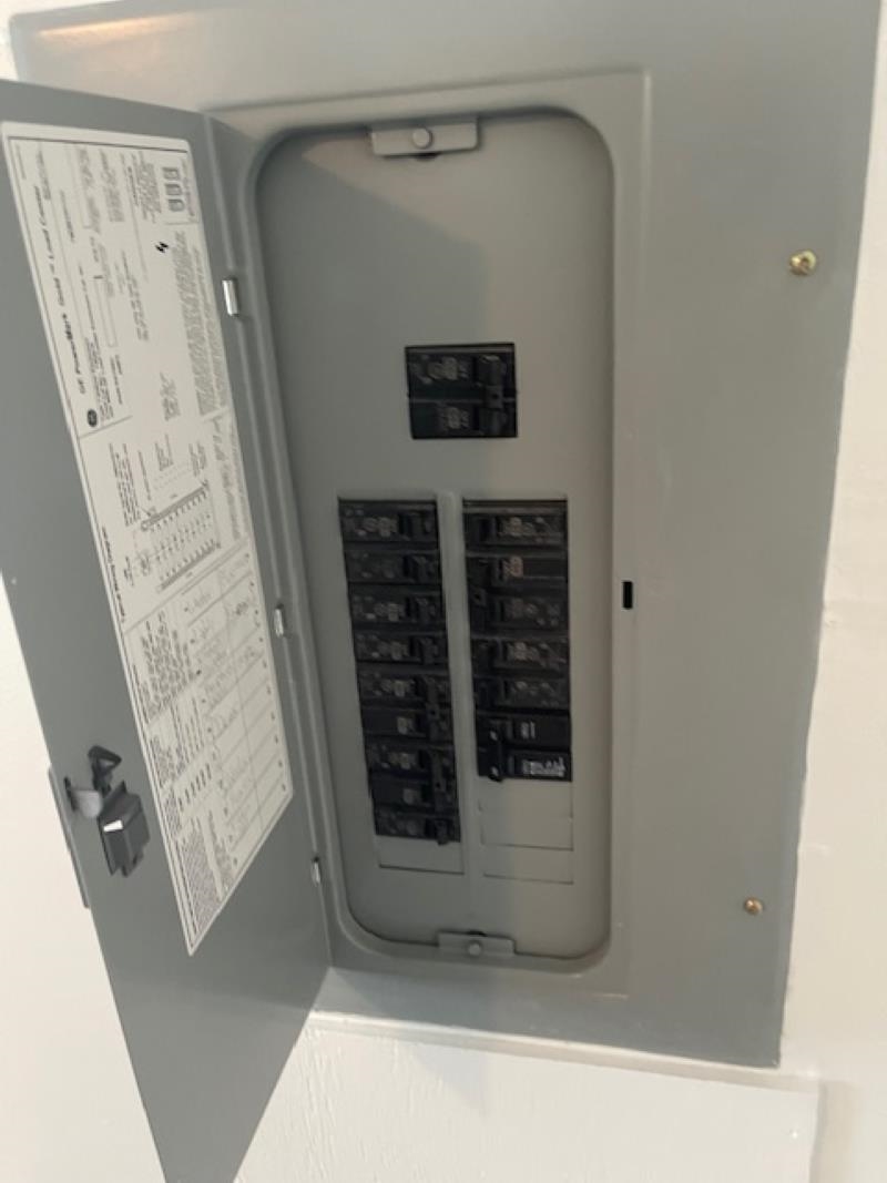 75 South Policy Street, Unit 62 Salem, NH 03079 - Photo 21 of 28