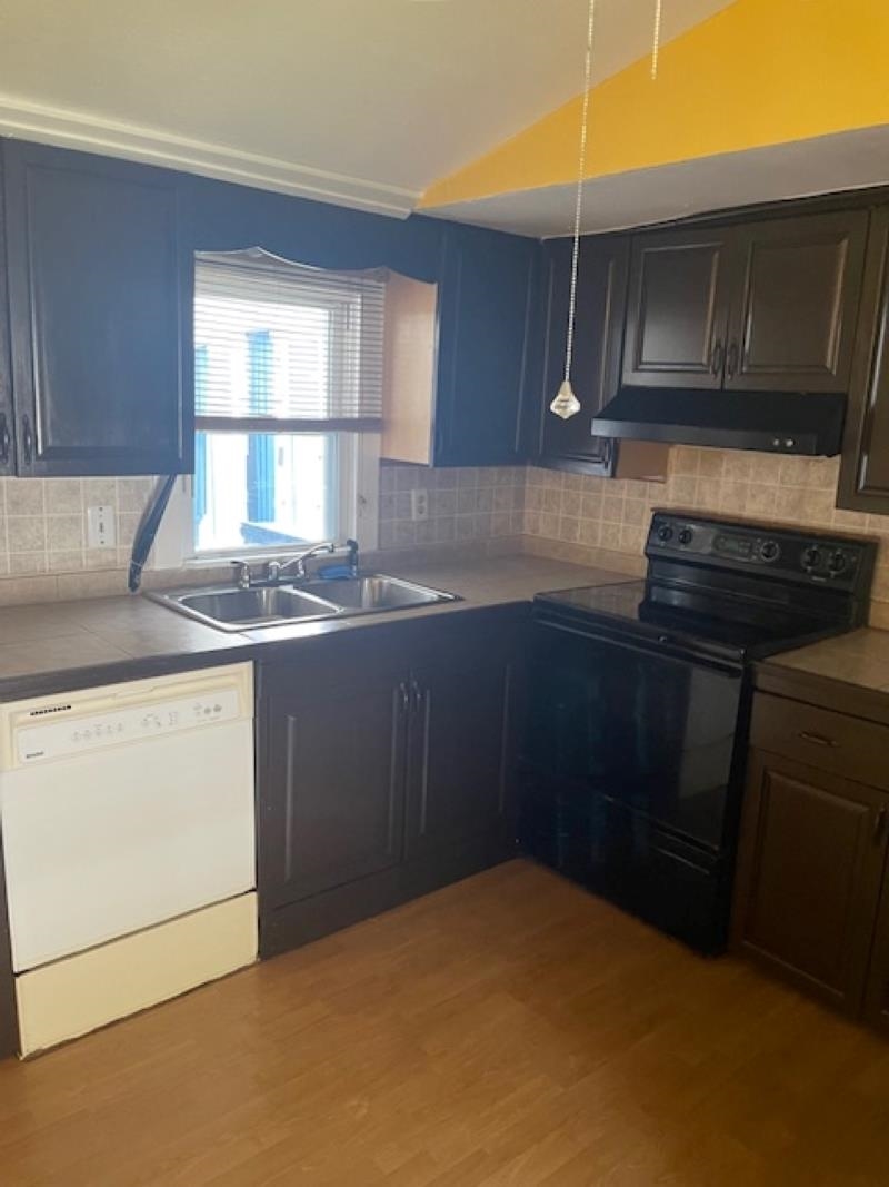 75 South Policy Street, Unit 62 Salem, NH 03079 - Photo 24 of 28