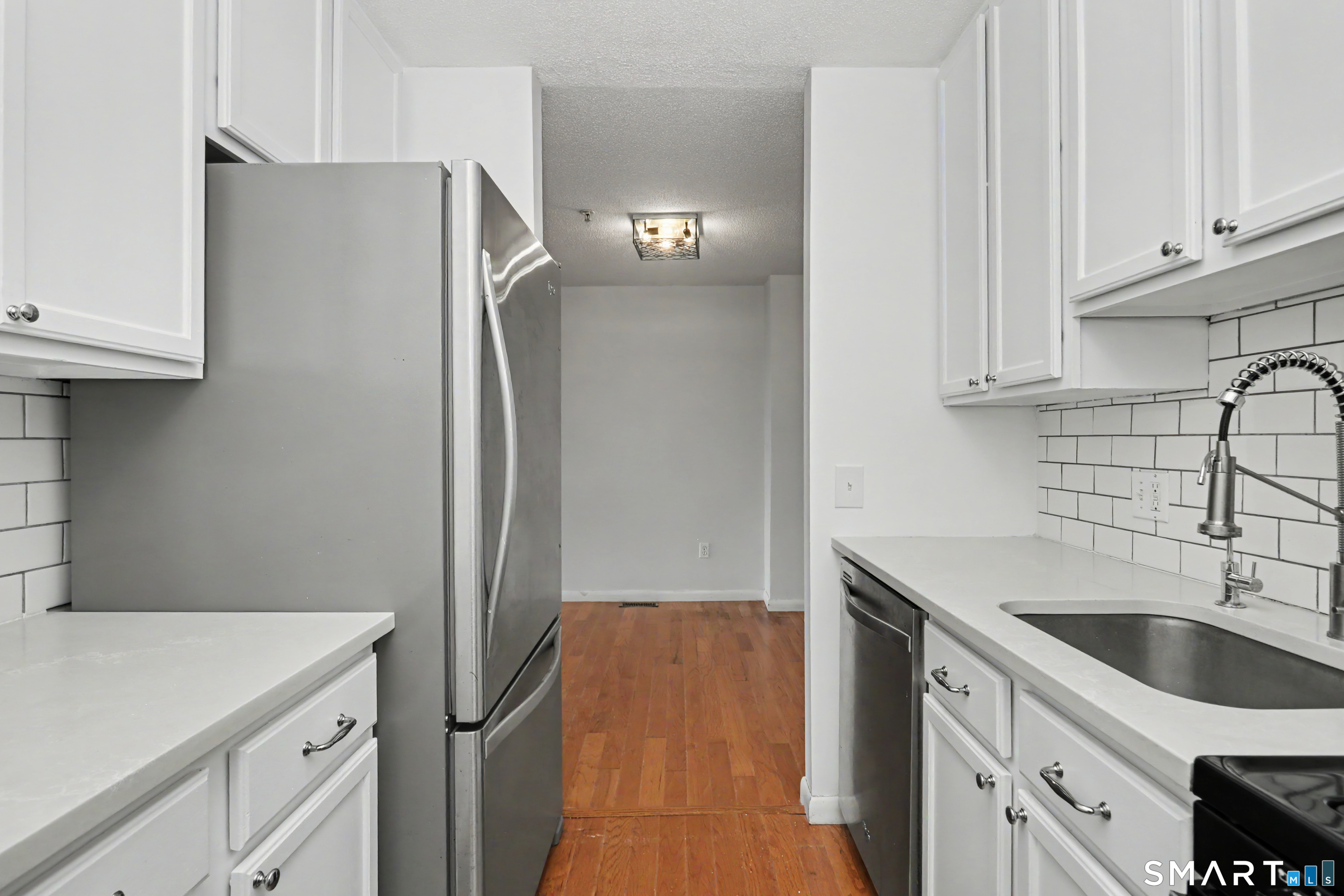 2 Redwood Lane, Unit 2 Ridgefield, CT 06877 - Photo 21 of 30 Gallery Image 21