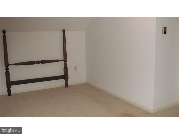 300 Doe Run Road East Fallowfield, PA 19320 - Photo 11 of 14 Gallery Image 11