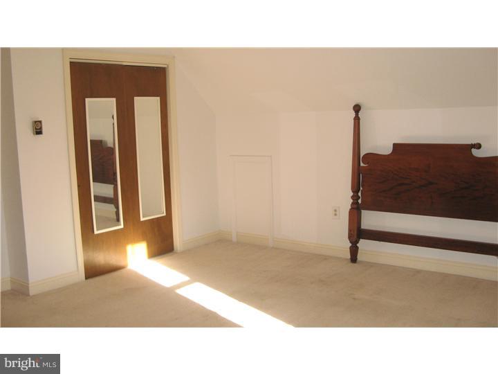 300 Doe Run Road East Fallowfield, PA 19320 - Photo 10 of 14 Gallery Image 10