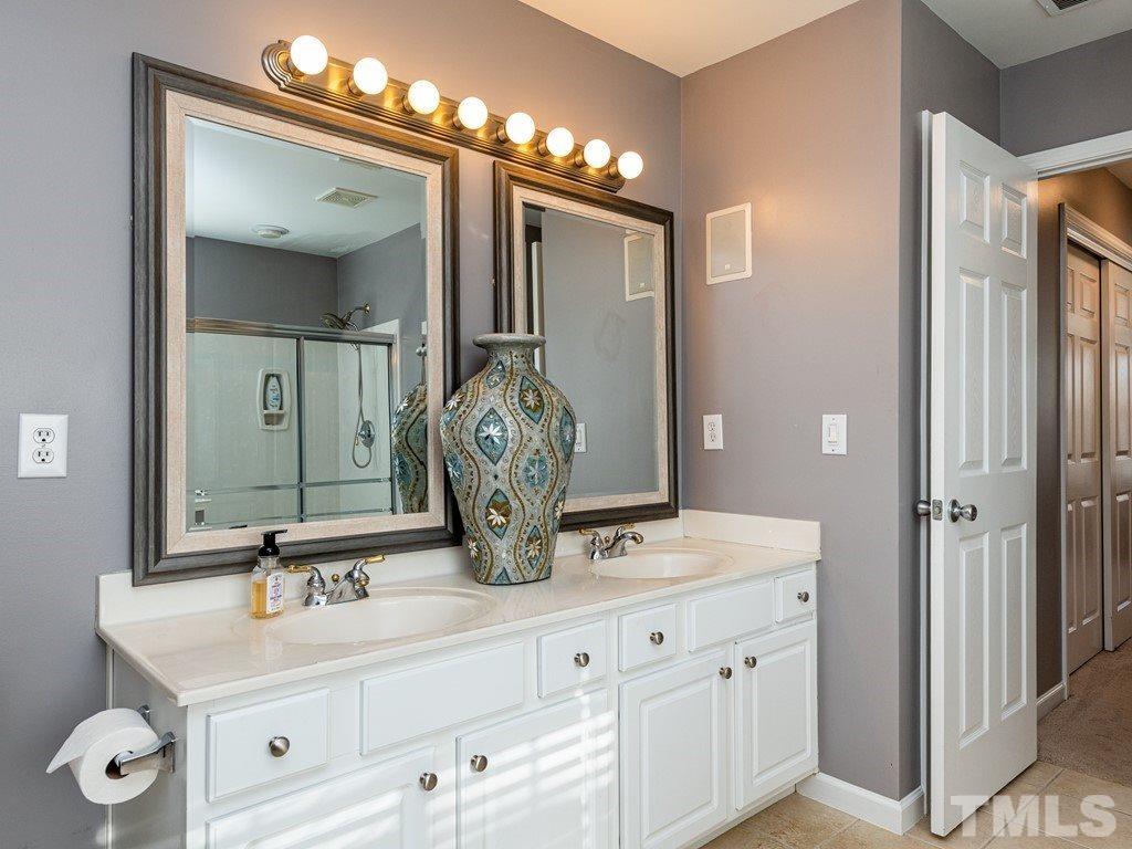 10620 Friendly Neighbor Lane Raleigh, NC 27614 - Photo 22 of 30 Gallery Image 22