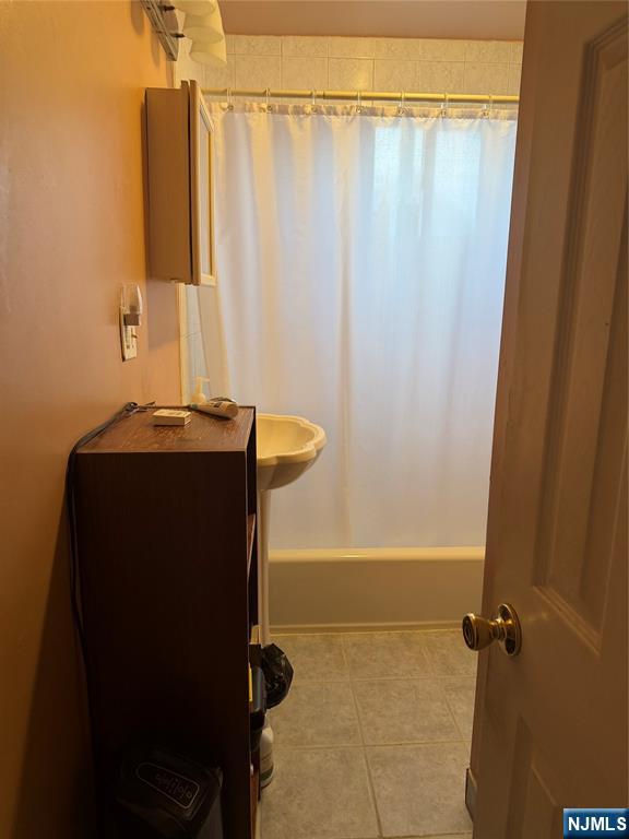 106 Carlton Avenue East Rutherford, NJ 07073 - Photo 24 of 29