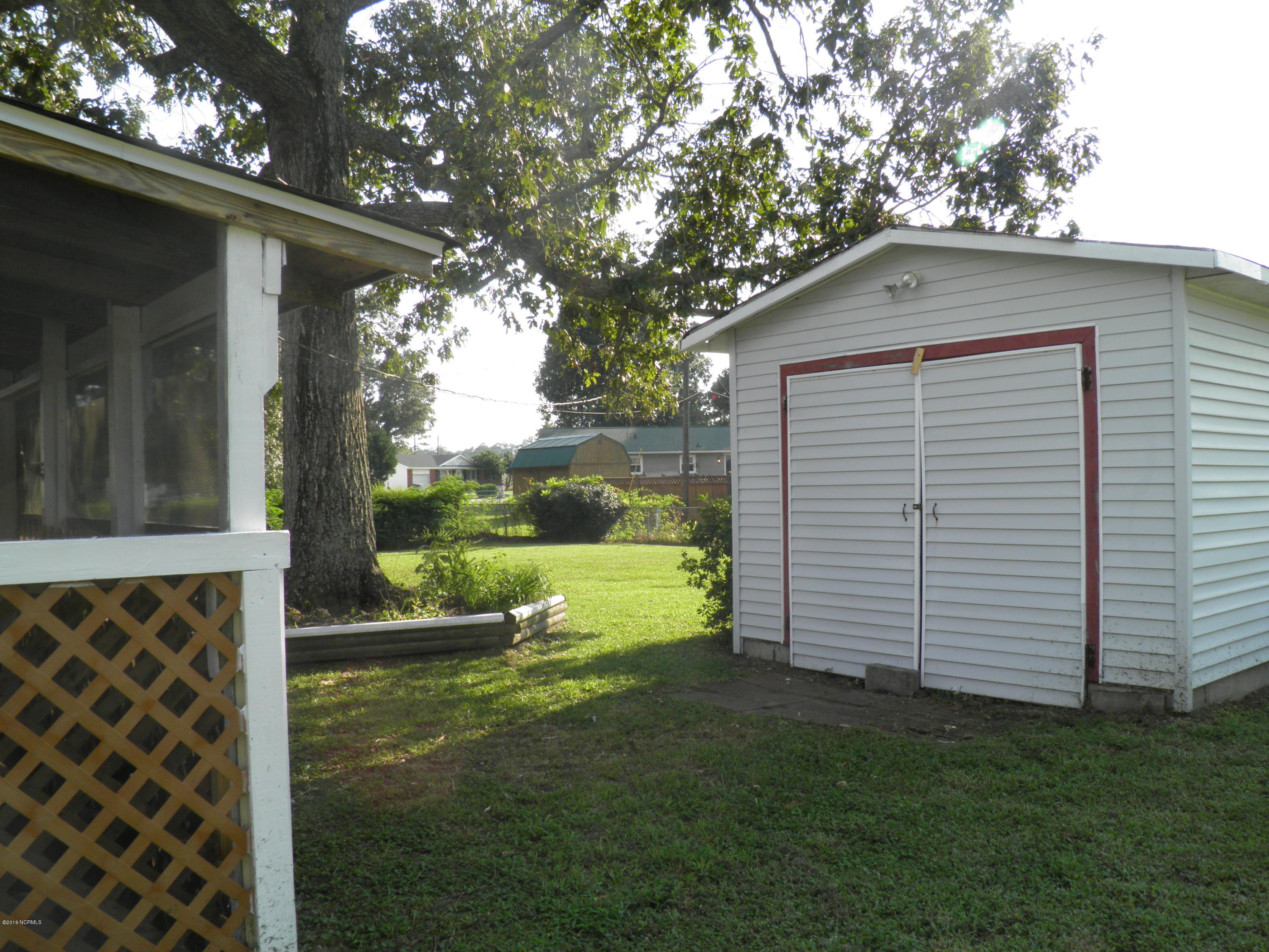 218 Belltown Road Havelock, NC 28532 - Photo 26 of 29 P9080224