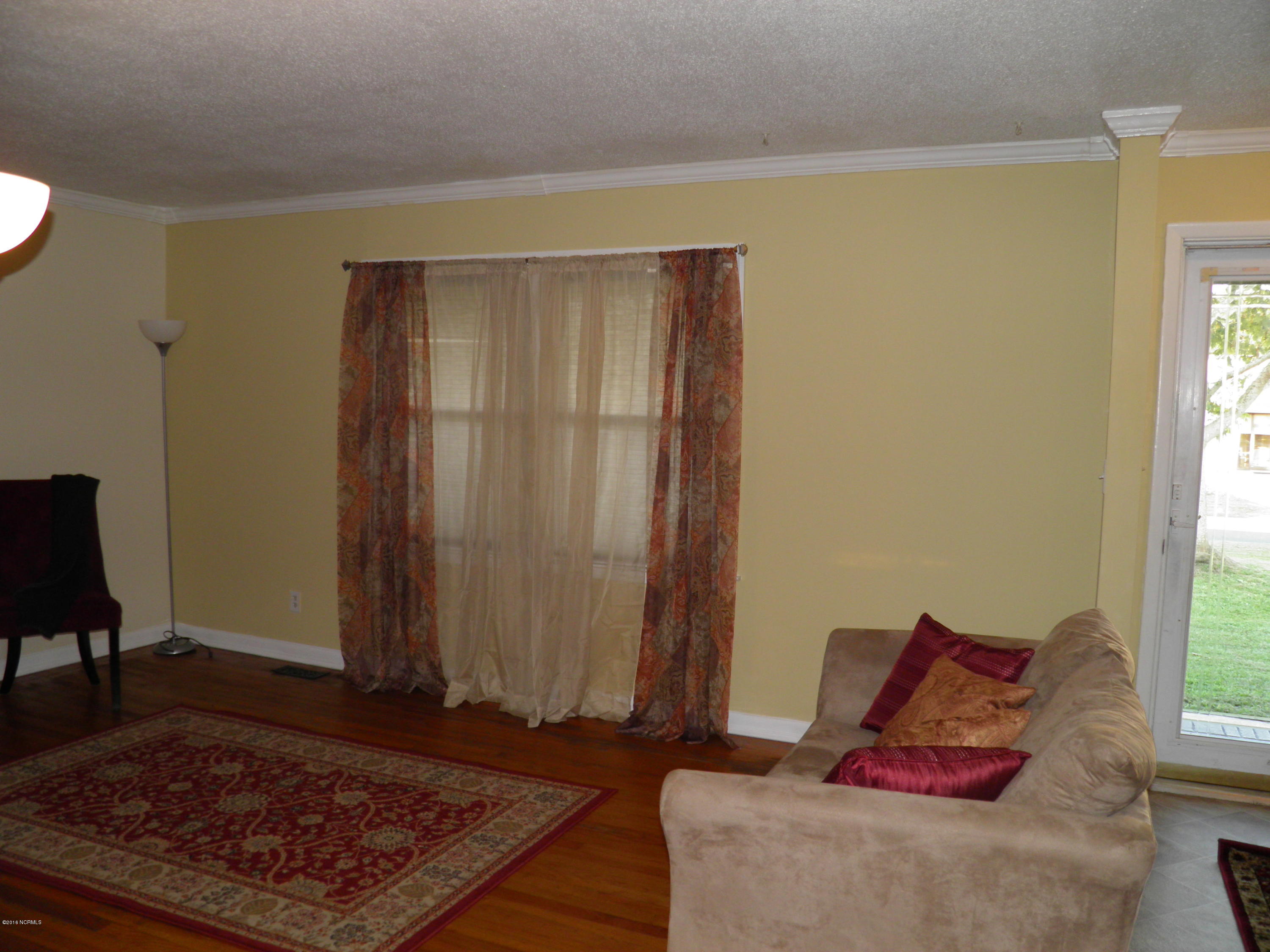 218 Belltown Road Havelock, NC 28532 - Photo 6 of 29 P9080233
