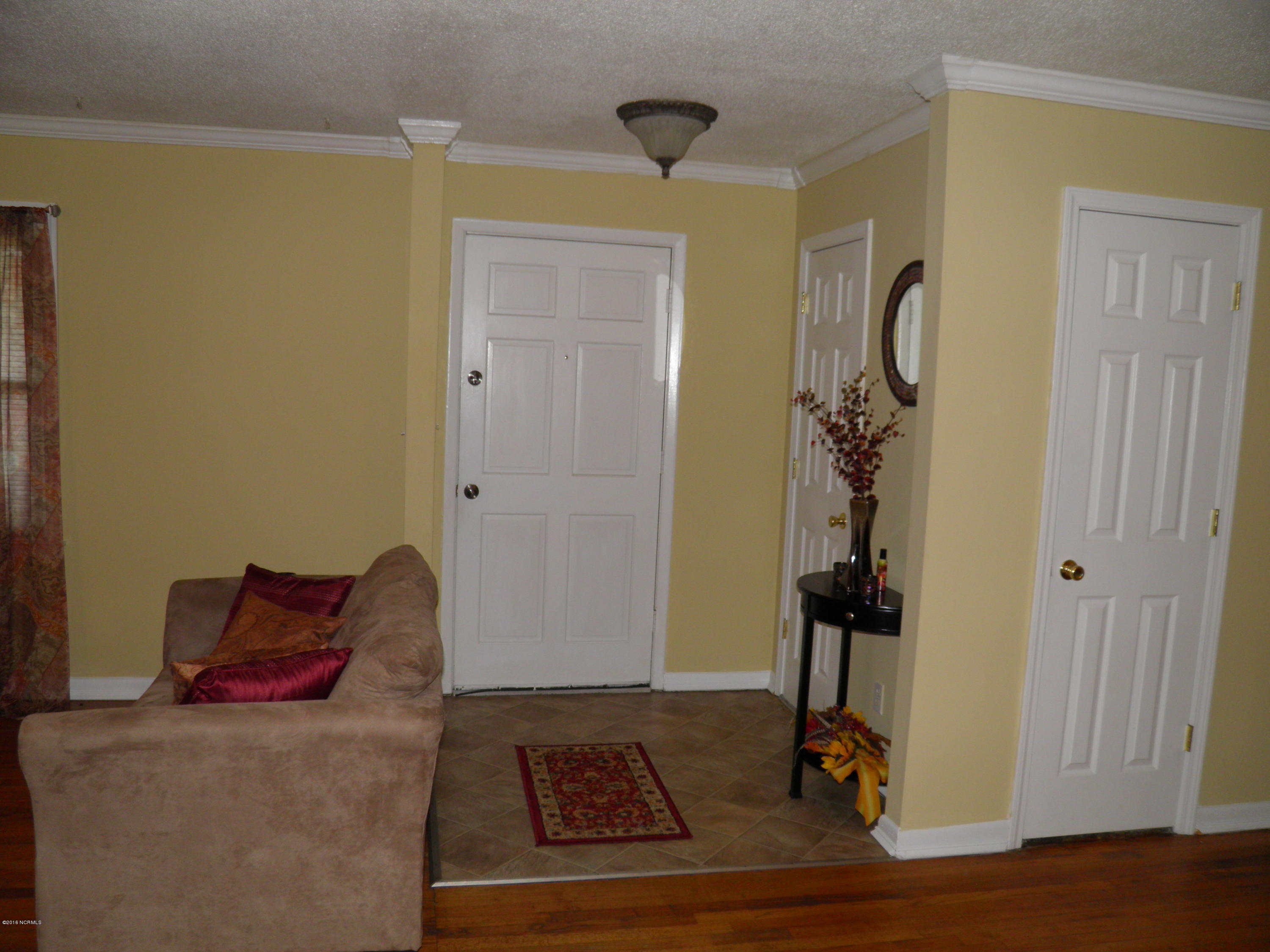 218 Belltown Road Havelock, NC 28532 - Photo 8 of 29 PB080289
