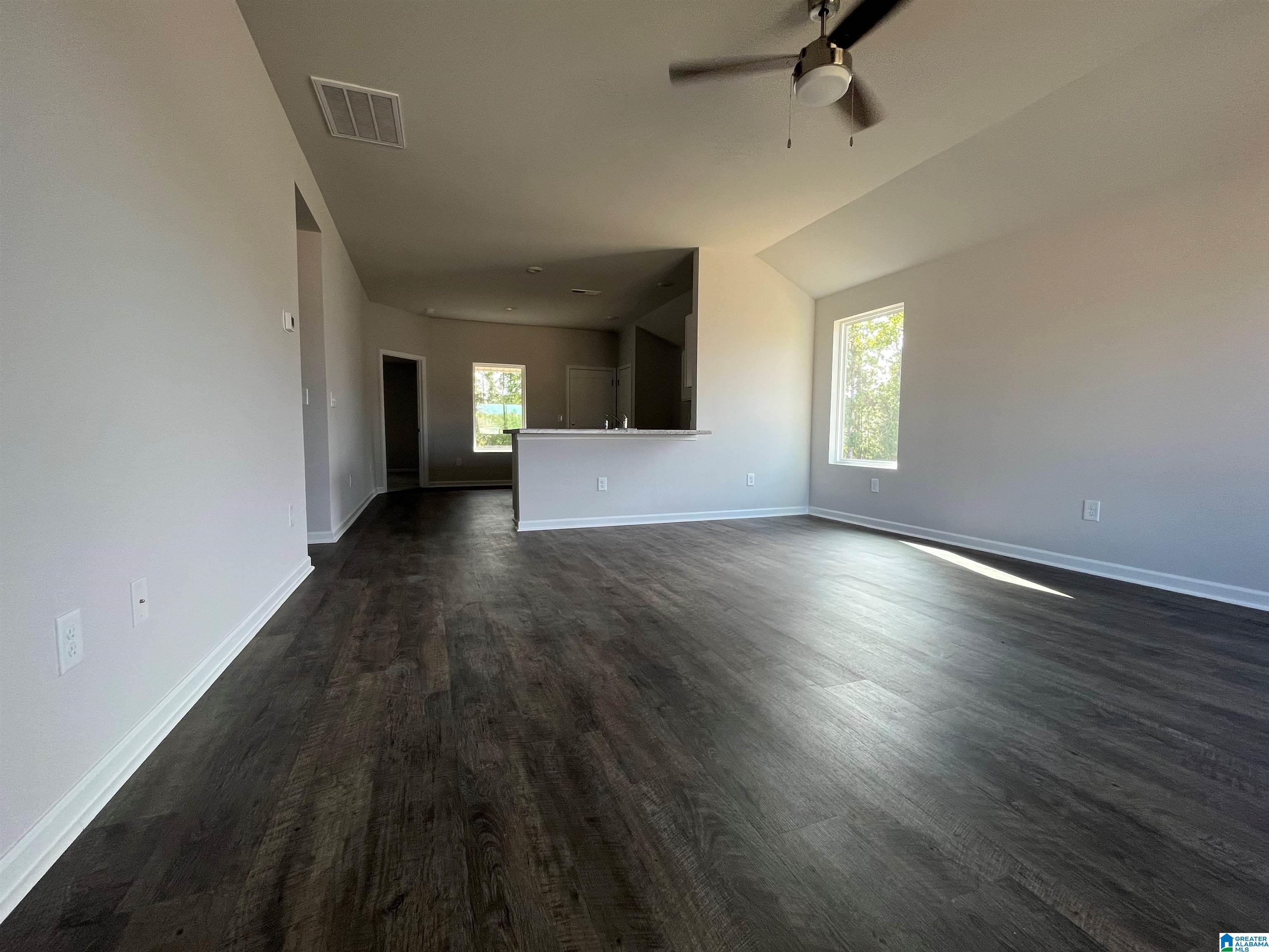 124 Coleman Way Calera, AL 35040 - Photo 2 of 13