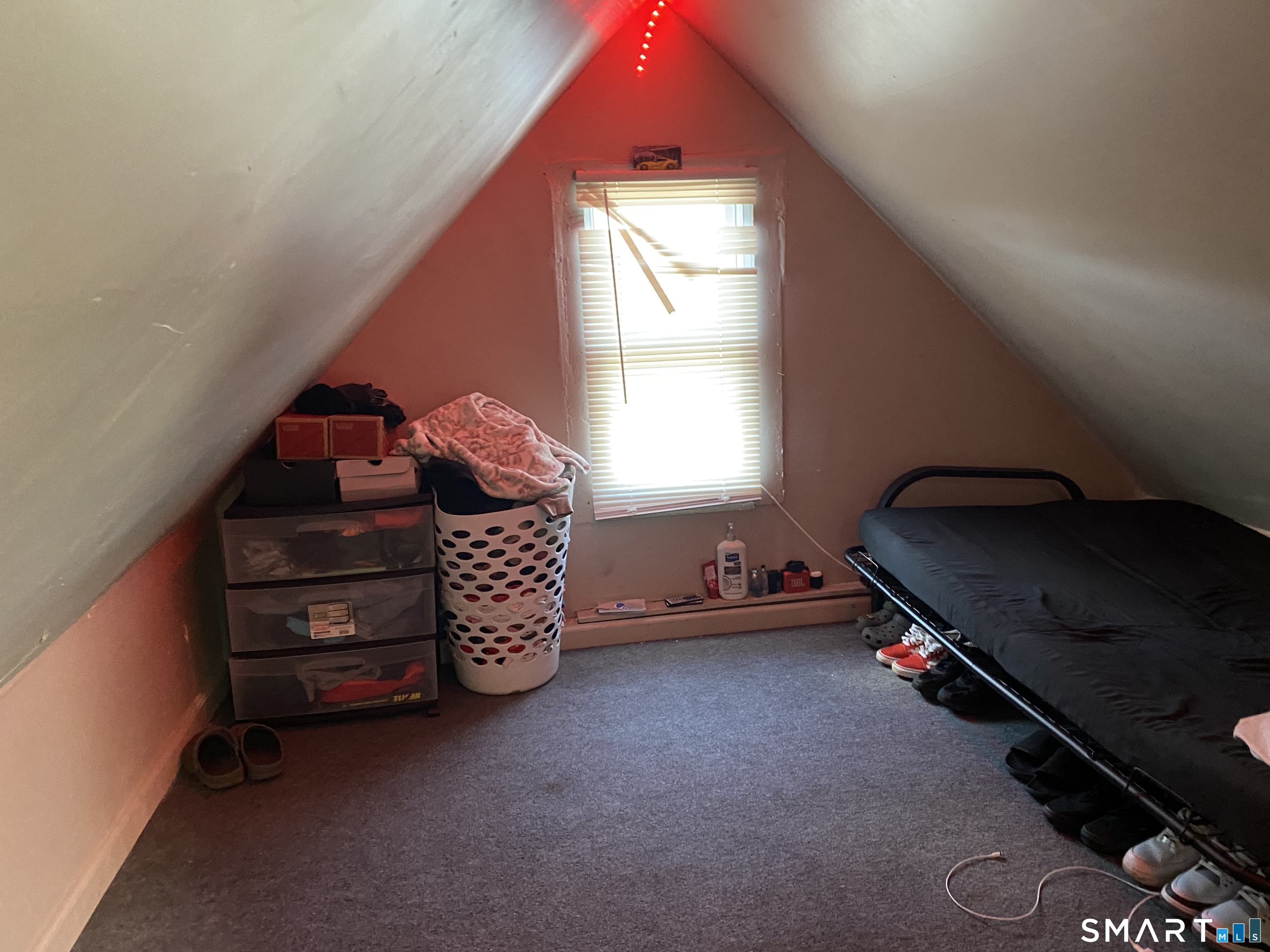 47 Wilson Avenue Windsor, CT 06095 - Photo 18 of 20 a room with furniture and window