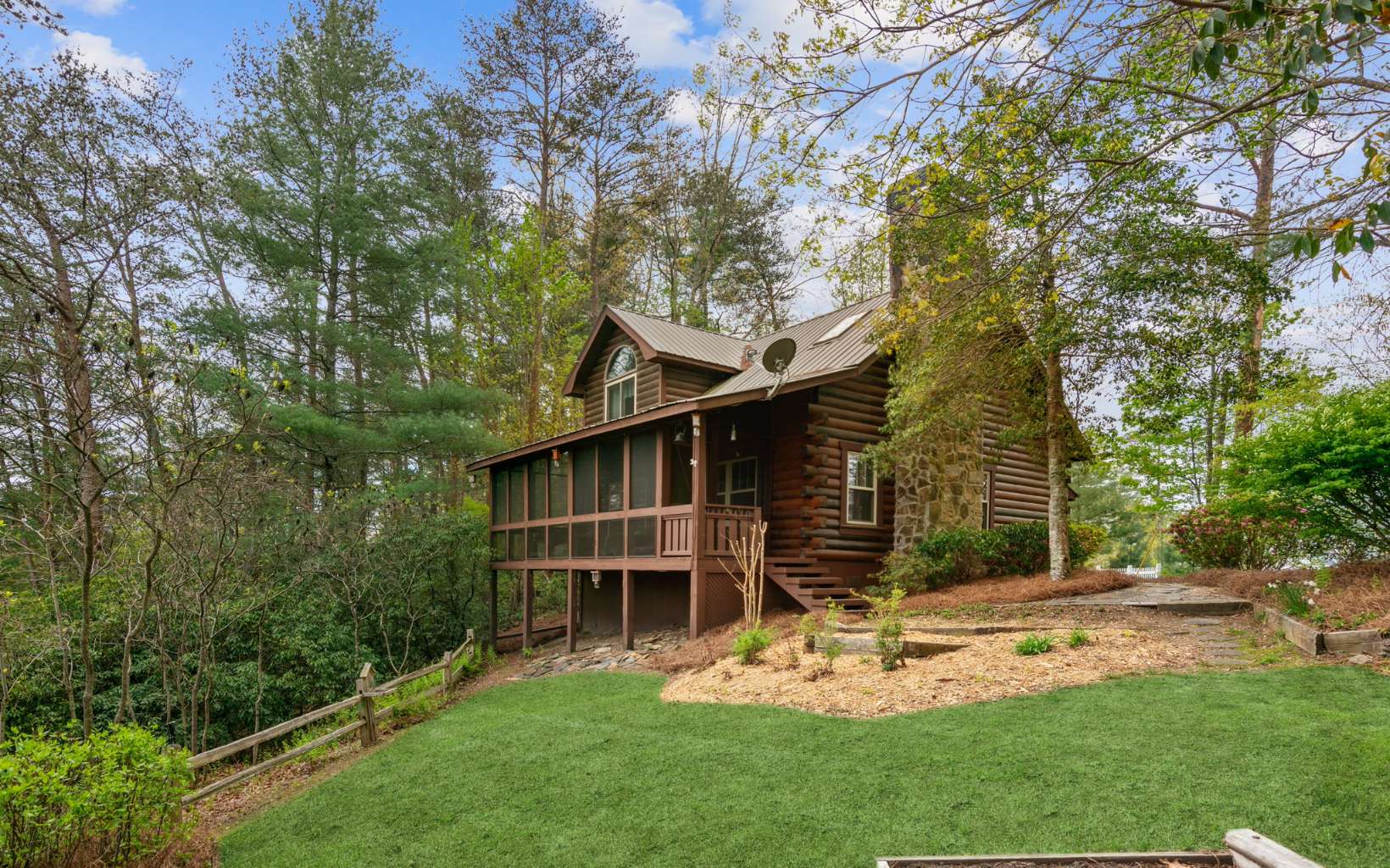 329 Kateri Ridge Ellijay, GA 30540 - Photo 1 of 23 Main View