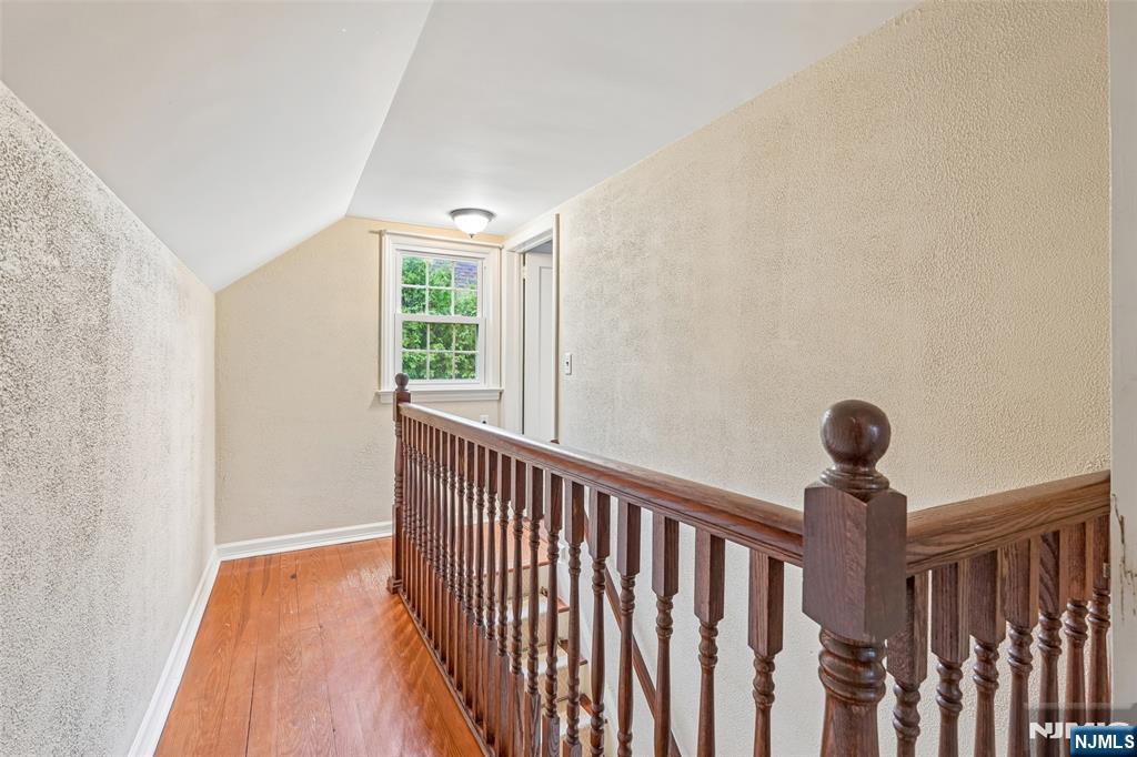 445 Alpine Terrace Ridgewood, NJ 07450 - Photo 18 of 28