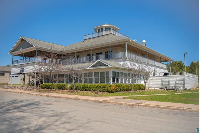$1,290,000 | 751 Bell Street, La Pointe, WI 54850