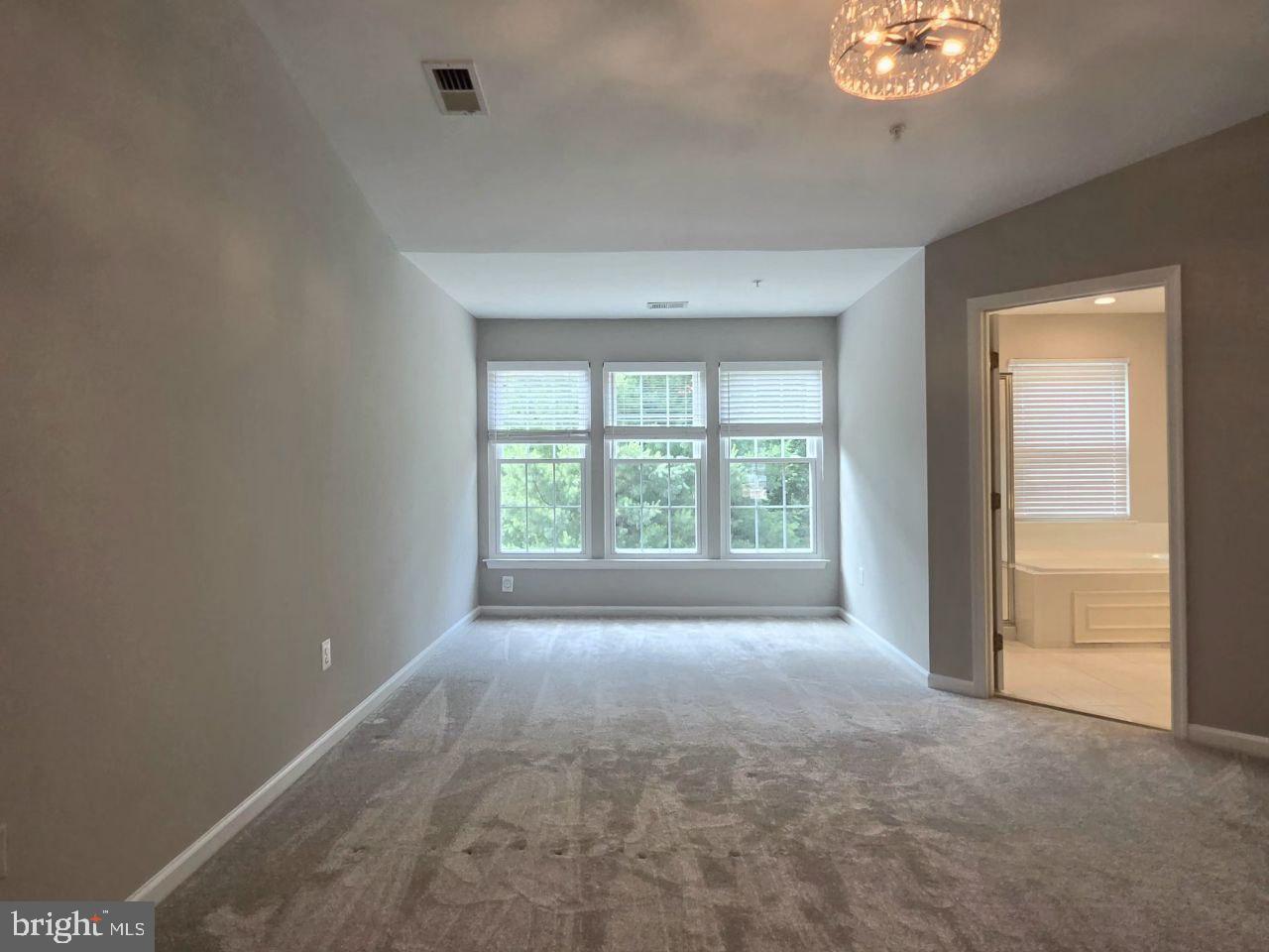 4613 Ripley Manor Terrace Olney, MD 20832 - Photo 18 of 39