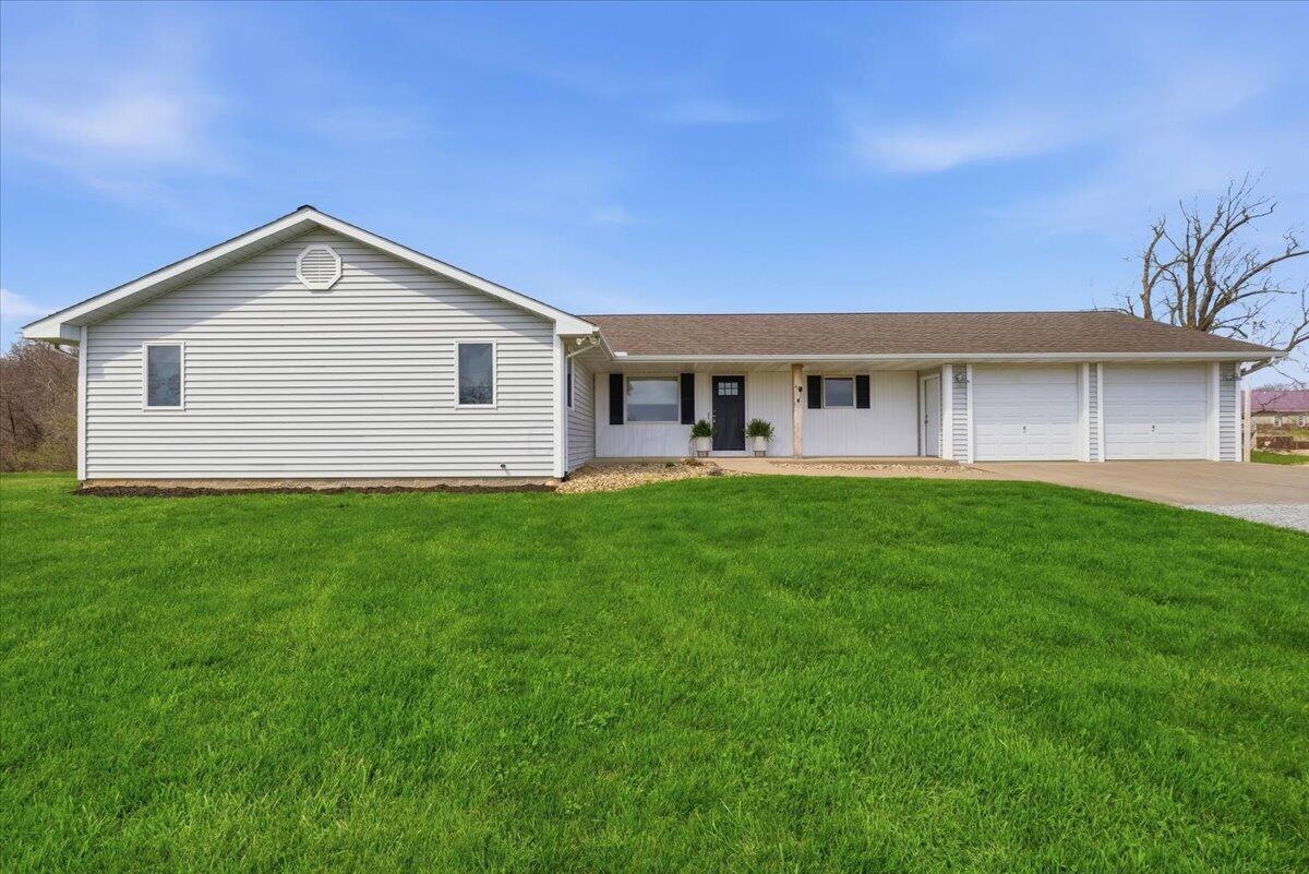 7893 Fairview Road Mount Vernon, OH 43050 - Photo 1 of 68 09-DSCF5583